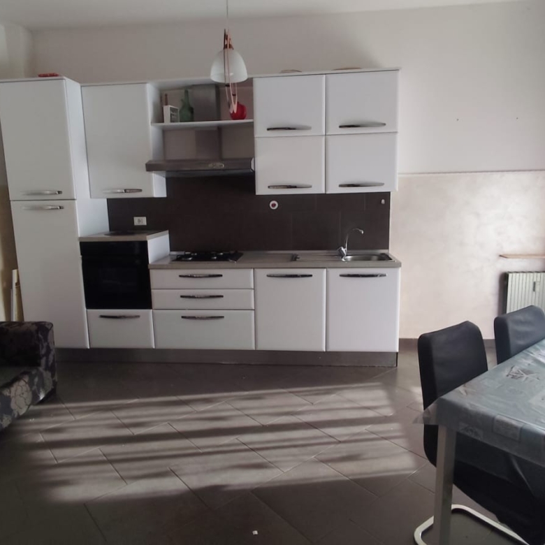Loano: Quadrilocale in complesso residenziale a 300m dal mare
