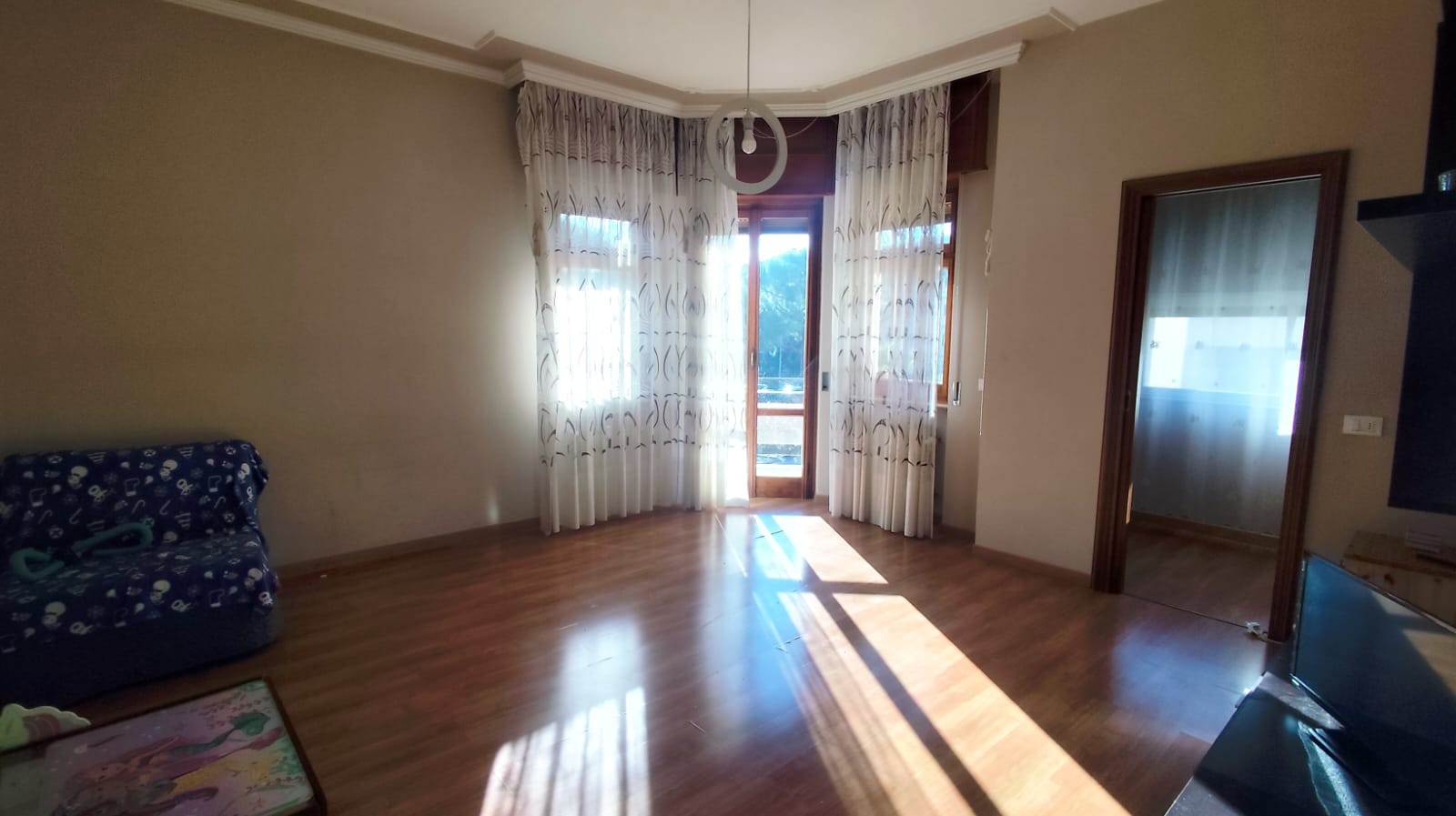 Loano: Quadrilocale in complesso residenziale a 300m dal mare