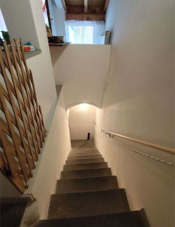Zuccarello: Appartamento su 2 Livelli con Splendido Terrazzo e Zero Spese