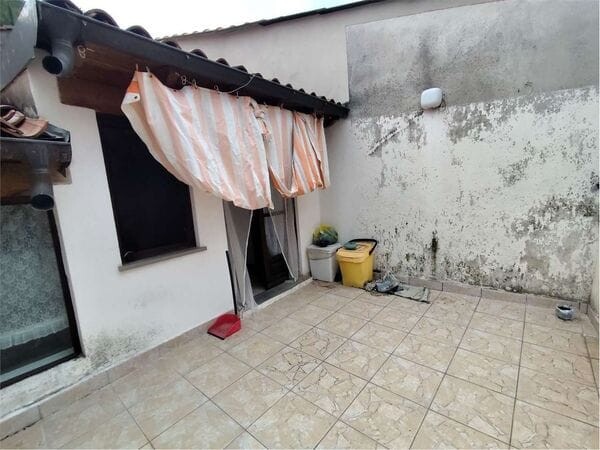 Zuccarello: Appartamento su 2 Livelli con Splendido Terrazzo e Zero Spese