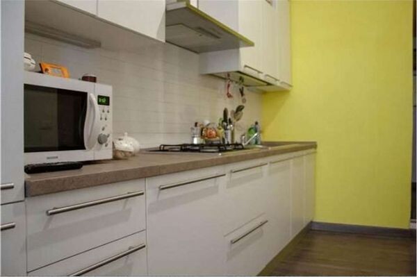 Bilocale Ristrutturato nel Borgo Medievale di Zuccarello: Zero Spese e Comfort Moderno