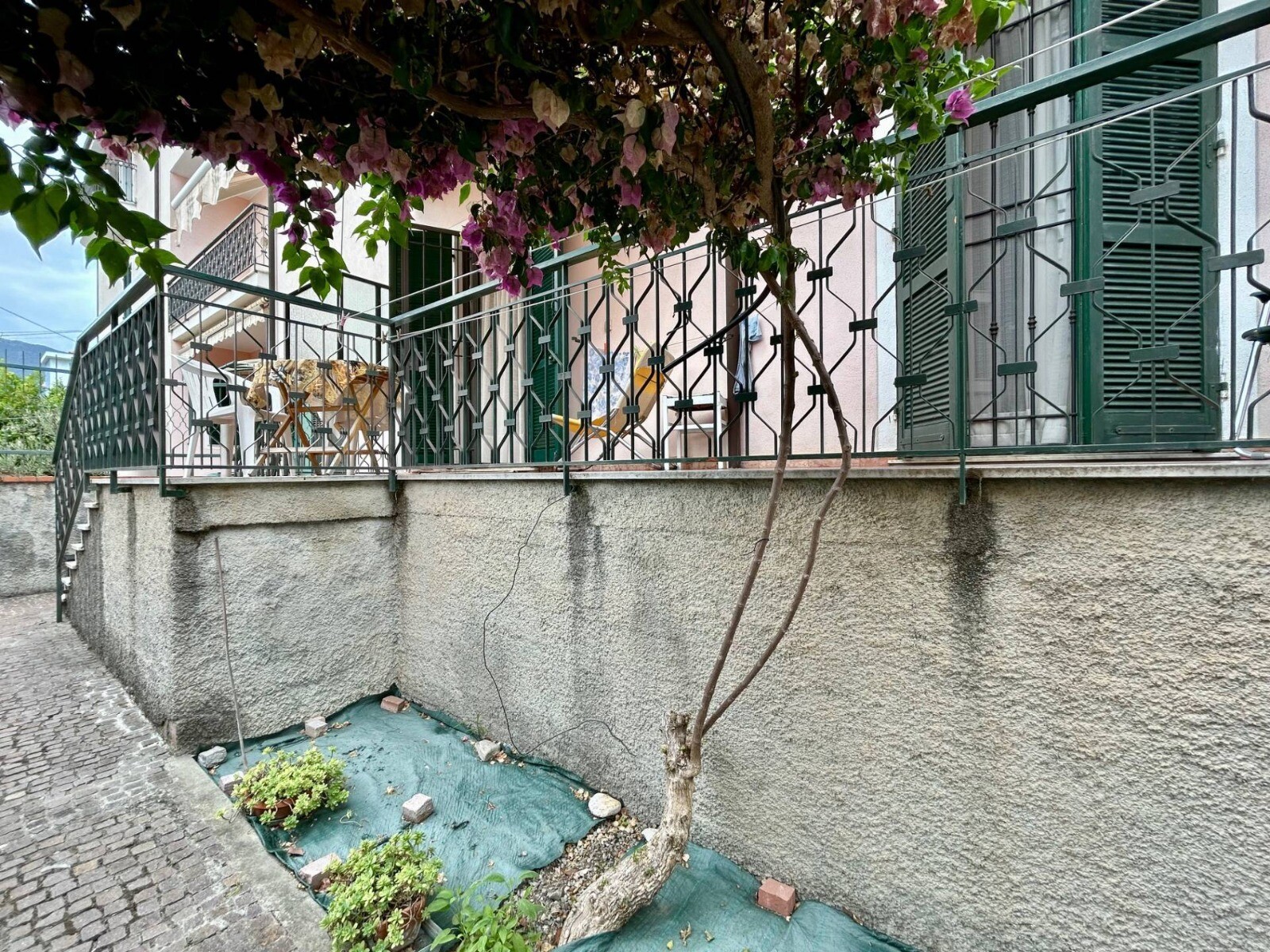 Bilocale 200mt mare con Terrazzo Vivibile – Loano